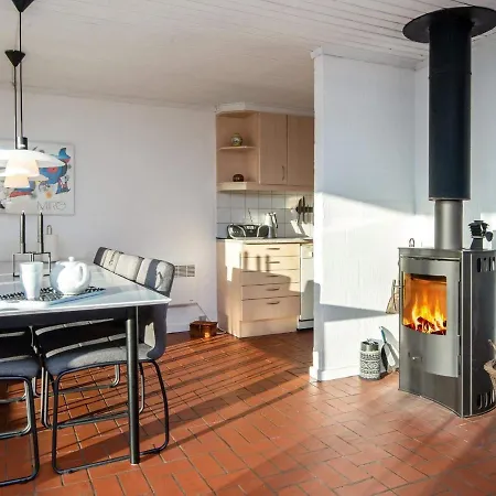 Holiday Lxiii Holiday home *